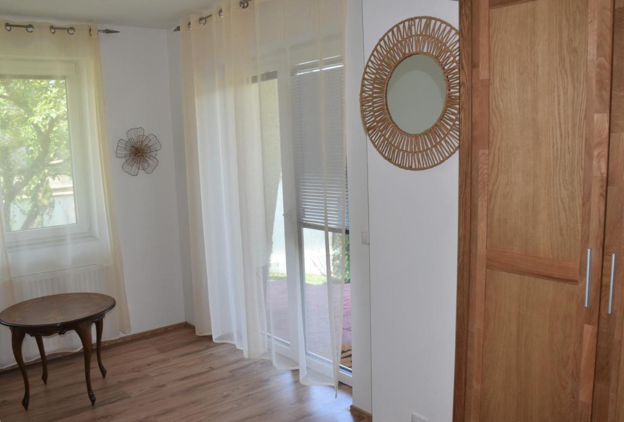 Fewo Ulamec Appartment VI Velden am Woerthersee Luaran gambar